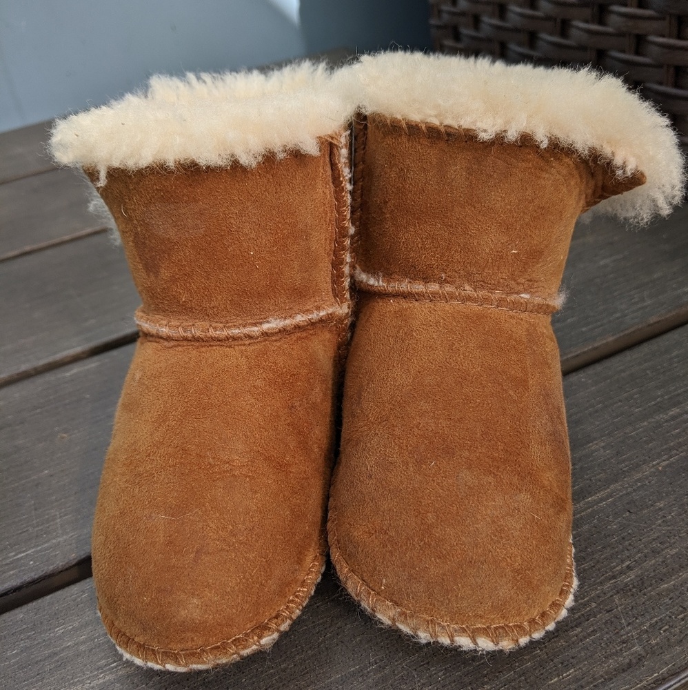 Infant UGG moccasins